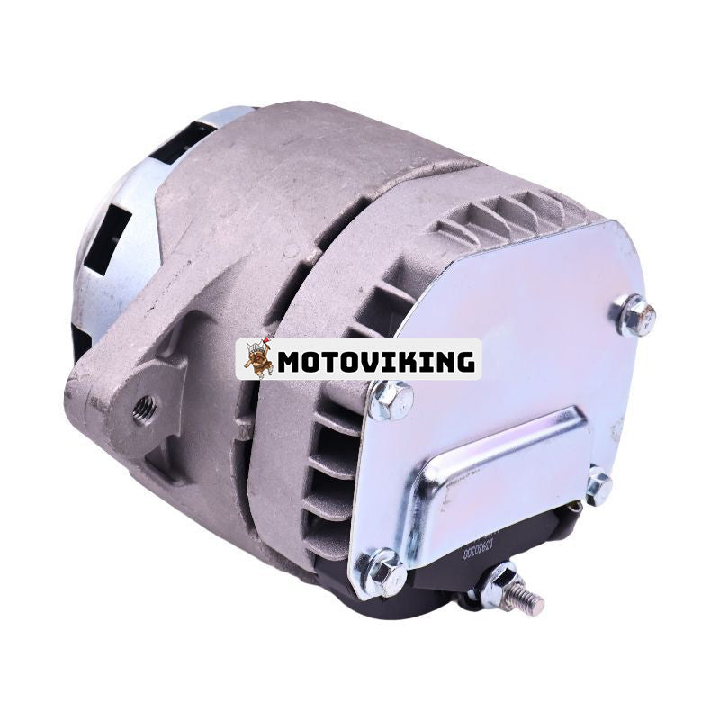 12V Generator TC339-15682 för Kubota Engine D1703 Traktor L2501D L2501H L2502F L3200DT L3200H L3800DT L4600DT L3068