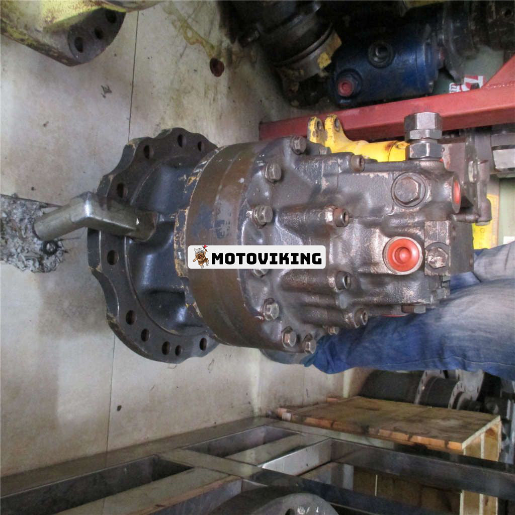 KOMATSU PC110-8 Svängmotorenhet